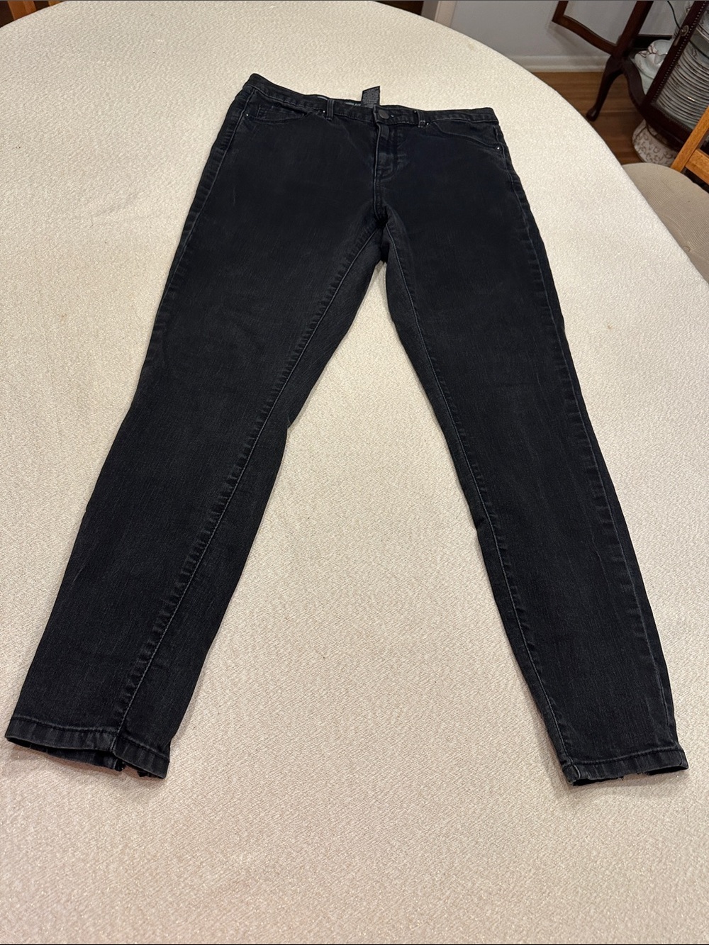 Mossimo Classic Black Skinny Jeans — Stretch Slim Fit